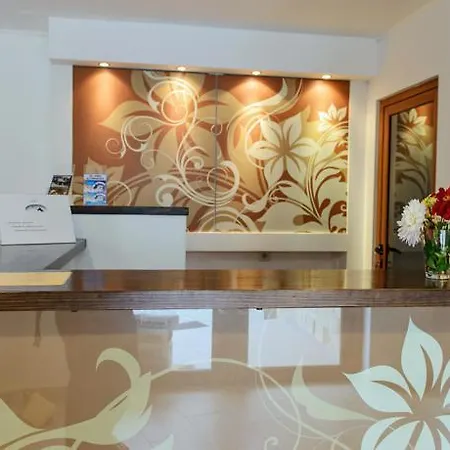 Pirin & 4* バンスコ