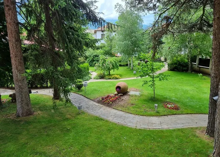 Pirin & 4* بانسكو